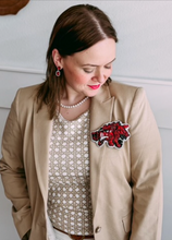 Load image into Gallery viewer, Beaded Brooches
